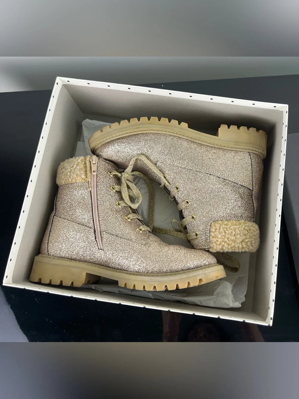 Monnalisa Girls Lace-Up Gold Glitter Ankle Boots, Beige, 34 EU
